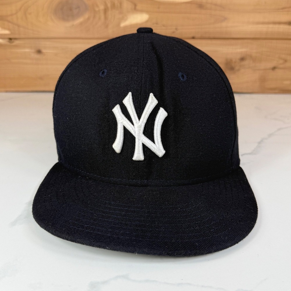 New Era 59FIFTY New York Yankees Fitted Hat Navy Blue MLB Cool Base Size 7 3/8